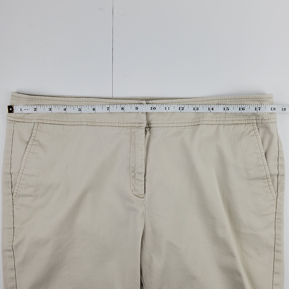 Juniper & Lime Khaki Shorts In Size 14 - image 5
